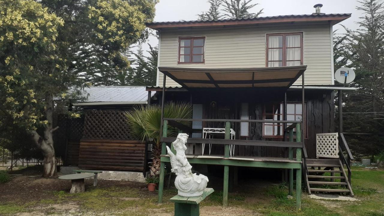 El Algarrobo Exterior foto