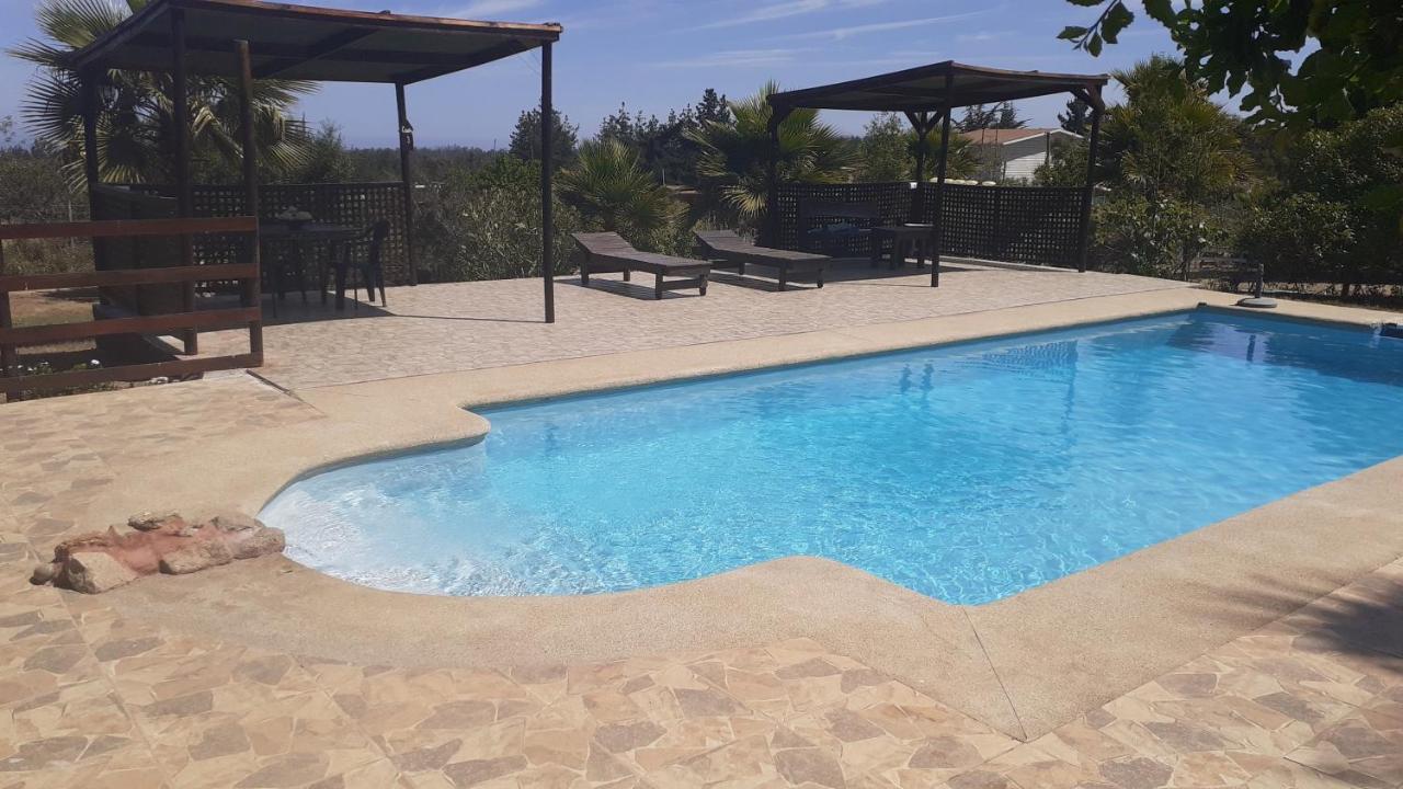 El Algarrobo Exterior foto