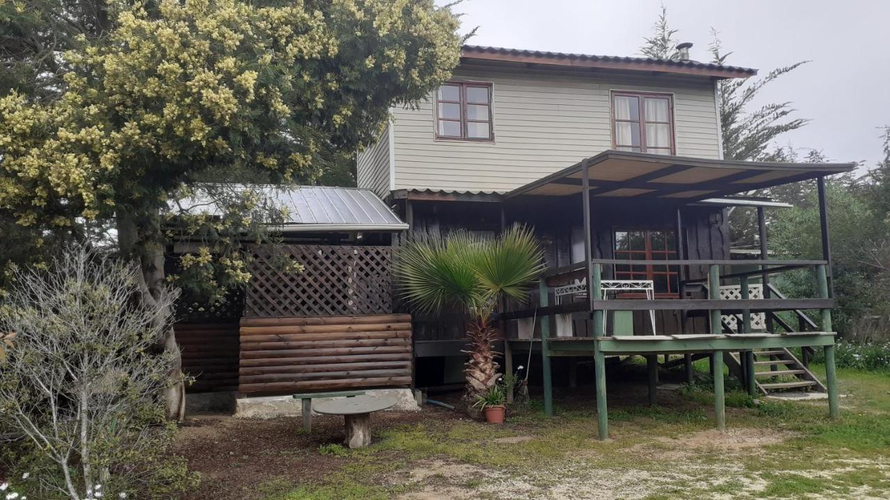 El Algarrobo Exterior foto